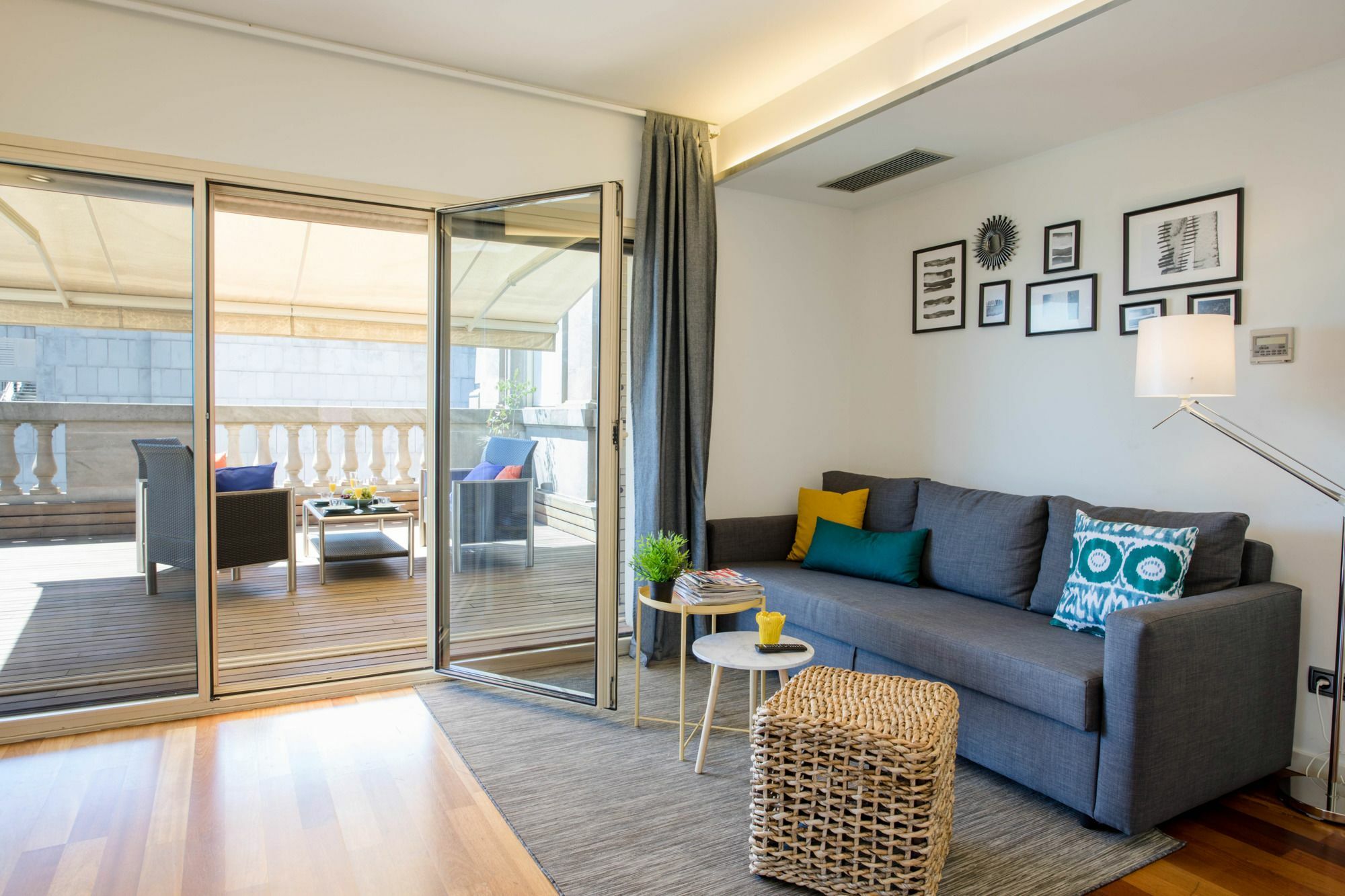Unique Rentals - Placa Catalunya Central Apartments Barcelona Zewnętrze zdjęcie